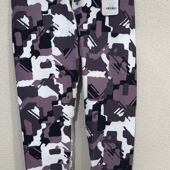 Legging Set - Picture 3 of 7